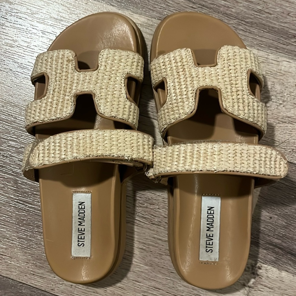 Steve Madden Mayven Natural Raffia